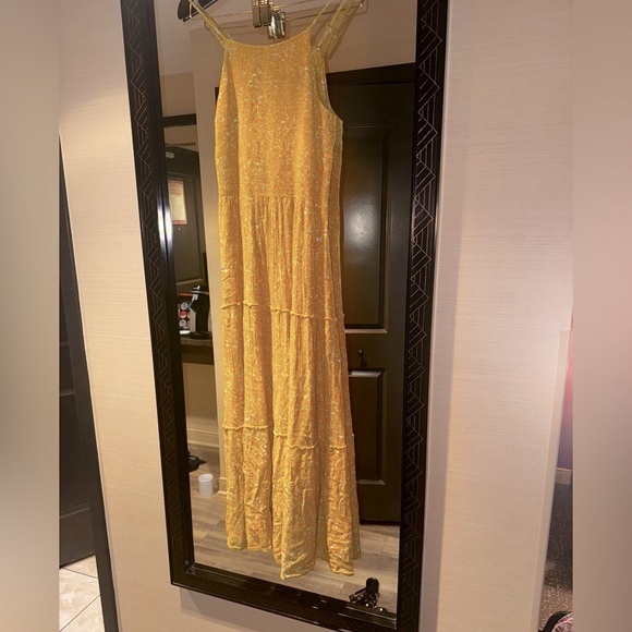 ZATTCAS’ Smocked top Midi Tiered Floral Dress Yellow/White size Medium - Picture 4 of 16